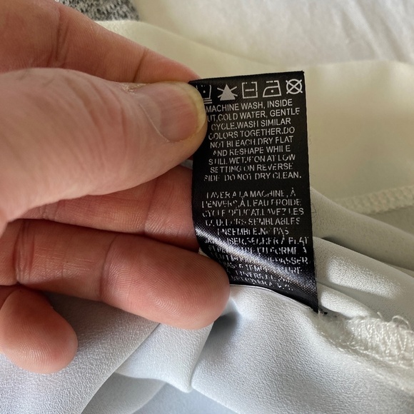 RW & Co. Women's Sleeveless Gray/Black Lined Layered Sweater Top Size Small - Picture 8 of 11